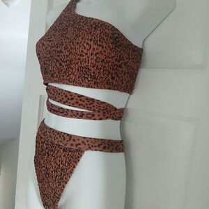 Missguided Tall High Leg Bikini Wrap Tie Style Crinkle Set Animal Print Size 6